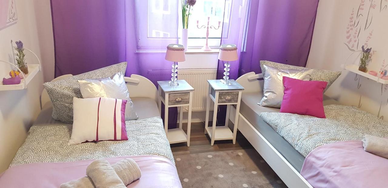 Elena Flat Lavendel Duisburg Zentrum Εξωτερικό φωτογραφία
