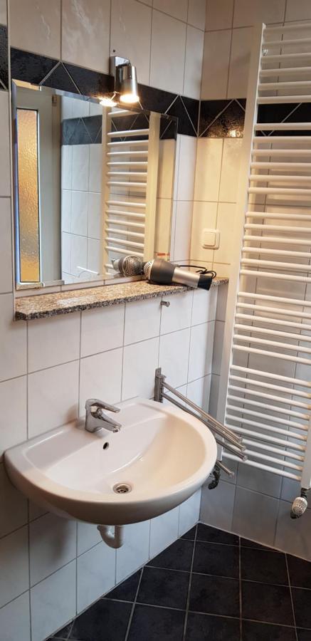 Elena Flat Lavendel Duisburg Zentrum Εξωτερικό φωτογραφία